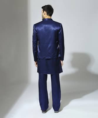 Navy blue embroidered bandhgala set 4