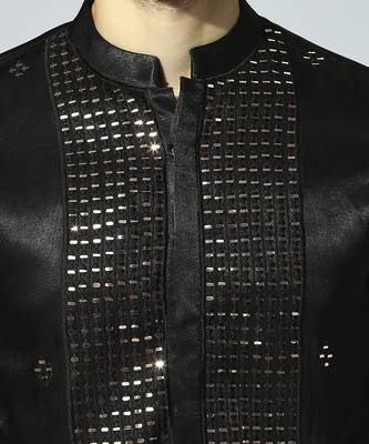 Black embroidered kurta set 4