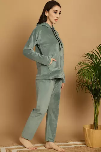 Women Solid Pista Green Velvet Night Suit Set
