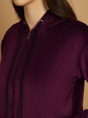 Women Solid Wine Velvet Night Suit Set 7