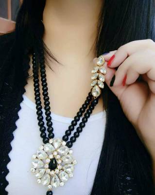 Black necklaces 1
