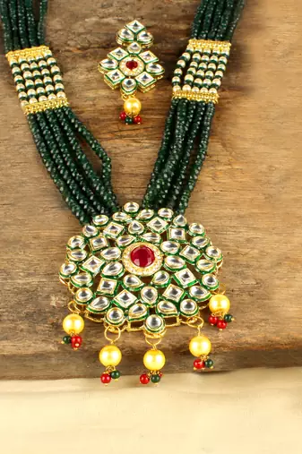 Green brass meenakari beaded kundan necklace set with earrings