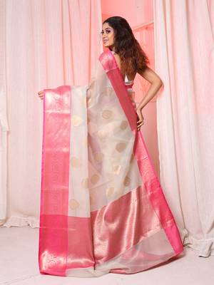 Froast White Organza saree with Pink border and pallu 4