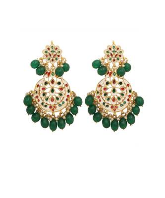 Kundan crescent shaped earrings 4
