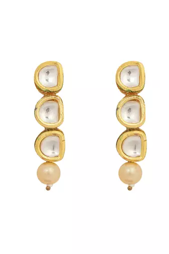 Kundan necklace with earrings & maang tikka
