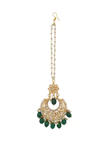 Gold tone kundan maang tikka