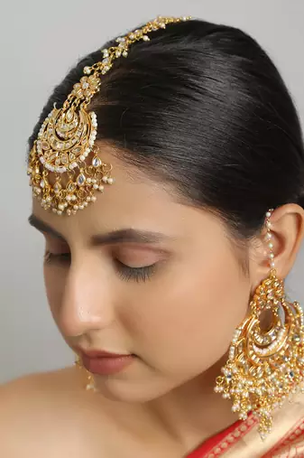 Kundan chandbali & maang tikka set
