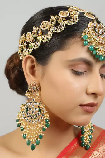 Kundan chandbali with matha patti set