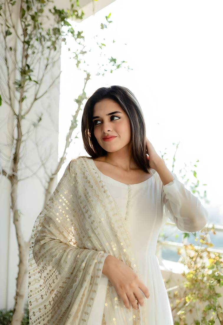 Trendmalls  Off White Georgette Embroidered  Party Wear, Festive Gown with Dupatta Full Stitched