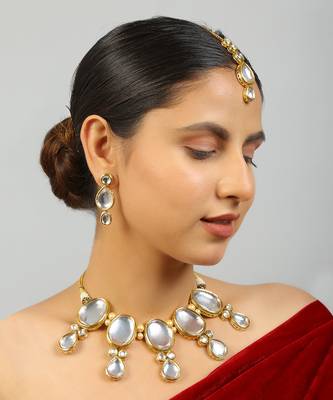 Handcrafted maharani kundan necklace set 1