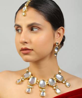 Handcrafted maharani kundan necklace set 3