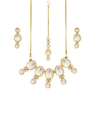 Handcrafted maharani kundan necklace set 4