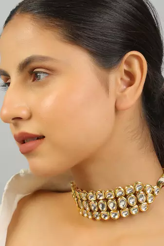 Gold toned kundan choker