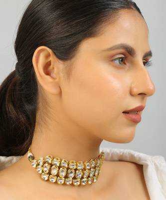 Gold toned kundan choker 3