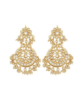 Kundan earrings & maang tikka set 4