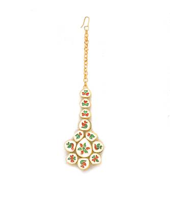 Red gold tone kundan maang tikka 4