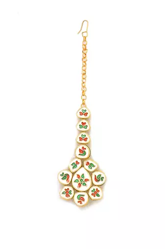 Red gold tone kundan maang tikka