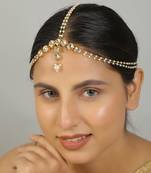 Pearl beaded kundan matha patti