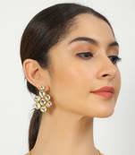 Kundan inspired floral shaped earrings