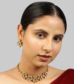 Handcrafted kundan necklace set