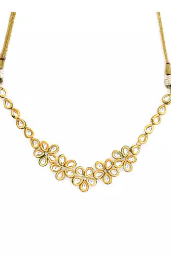 Handcrafted kundan necklace set