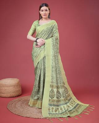 Green Handloom Silk Self Design With Golden Border Saree For Women With Blouse Piece 1
