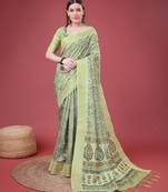 Green Handloom Silk Self Design With Golden Border Saree For Women With Blouse Piece