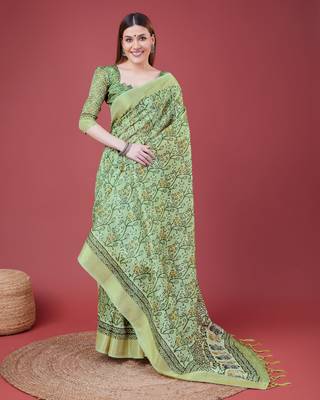 Green Handloom Silk Self Design With Golden Border Saree For Women With Blouse Piece 4