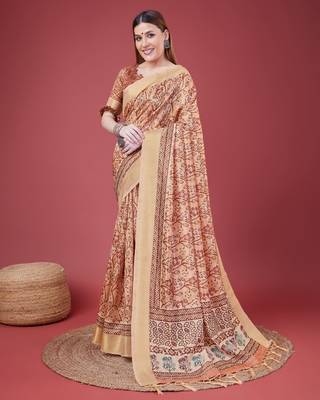 Peach Handloom Silk Self Design With Golden Border Saree For Women With Blouse Piece 2