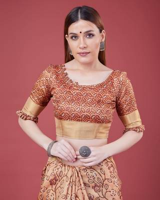 Peach Handloom Silk Self Design With Golden Border Saree For Women With Blouse Piece 5