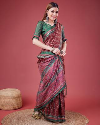 Maroon Ikat Silk Self Design With Golden Border Saree For Women With Blouse Piece 4