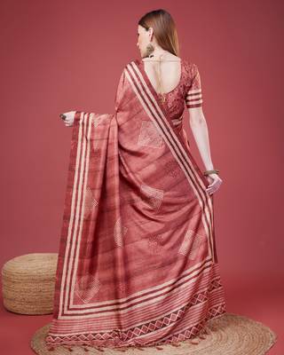 Maroon Geometric And Floral Printed Silk Self Design With Golden Border Saree For Women With Blouse Piece 3