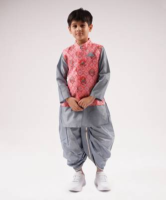 Raangoli boys grey kurta jacket set 1