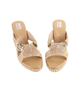 Zardosi embroidered wedges 4