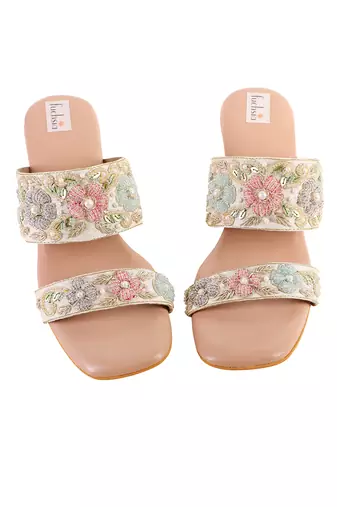 Multicolour thread embroidered heels