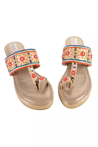 Thread work multicolour kolhapuri