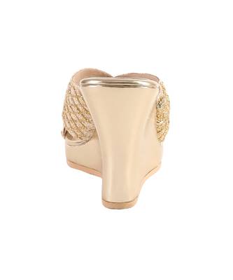 Sequin embellished gold wedges 3