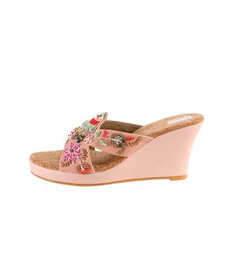 Crystal embellished wedges 3