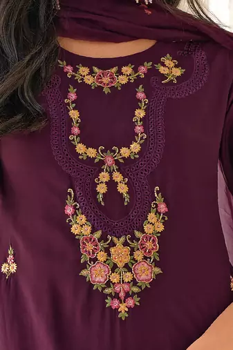  women kurta and trouser duppata set silk blend