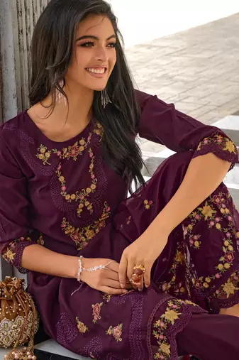  women kurta and trouser duppata set silk blend