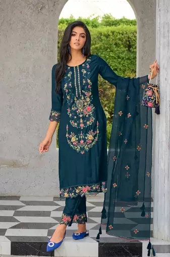  women kurta and trouser duppata set silk blend