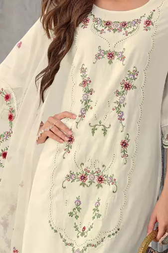 women kurta and trouser duppata set silk blend