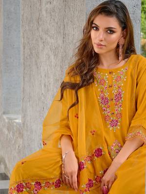  women kurta and trouser duppata set silk blend 3