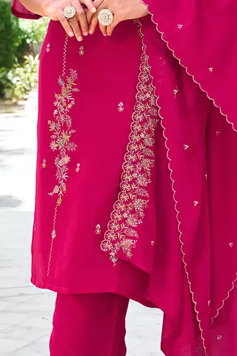  women kurta and trouser duppata set silk blend