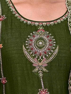  women kurta and trouser duppata set silk blend 3