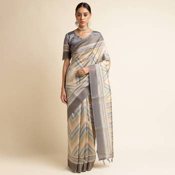 Doi Moi Green Organza Printed Saree For Women (Kajalsilk Green D660/P778) 1
