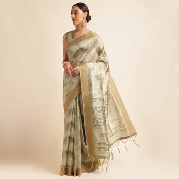 Doi Moi Green Silk Blend Printed Saree For Women Kajalsilk Green P714   2