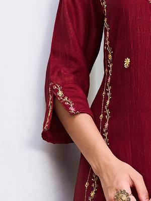  women kurta and trouser duppata set silk blend 3