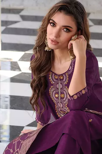  women kurta and trouser duppata set silk blend