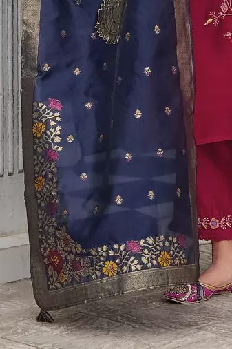  women kurta and trouser duppata set silk blend